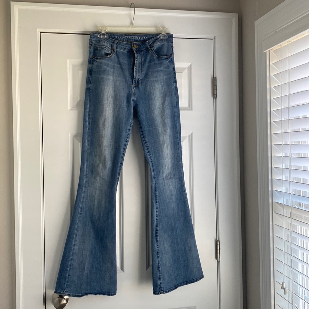 ARTICLES OF SOCIETY FLARE JEANS